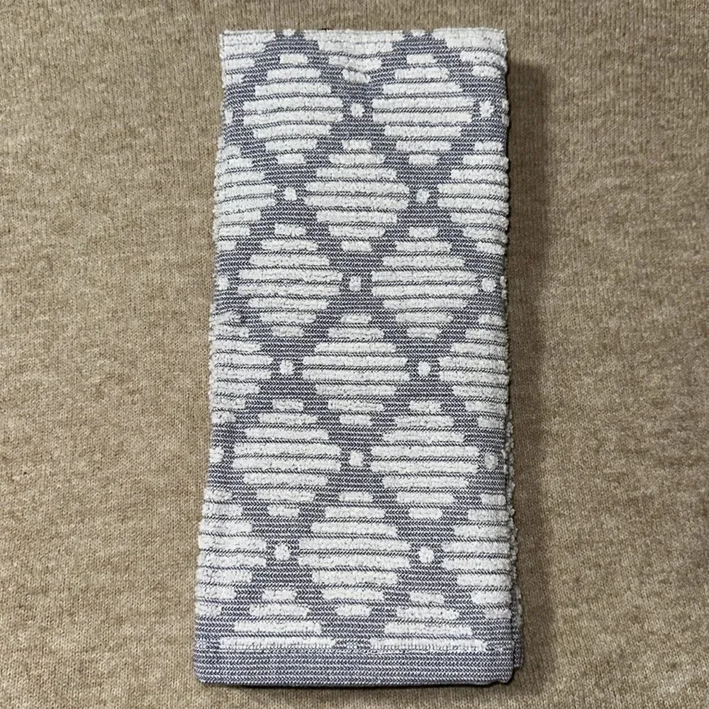 CUISINART Bearing Sea Gray White Bleach Friendly Cotton Tea Kitchen Towels 2 pk